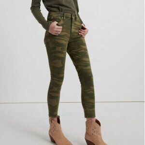 Lucky Brand  high rise bridgette crop jean In Green Camo Size 6 Great condition